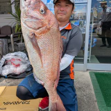 ゴムボートで９０ｃｍオーバー！