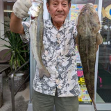 投げ釣りでヒット！
