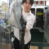デカッ！